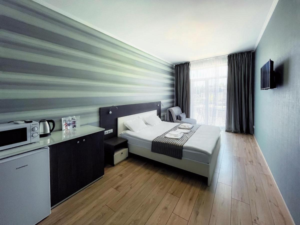 Sealine Apart-Hotel โอเดสซา ภายนอก รูปภาพ